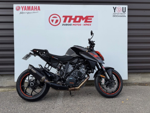 KTM 1290 SUPER DUKE R