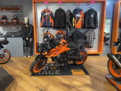 KTM 990 DUKE