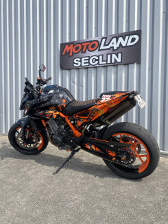KTM 890 DUKE R