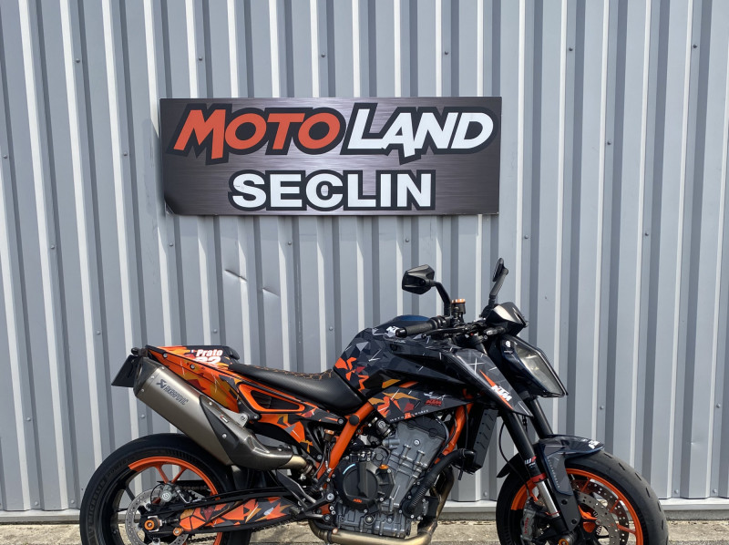 KTM 890 DUKE R