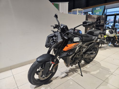 KTM 990 DUKE