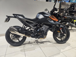 KTM 990 DUKE