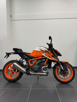 KTM 1290 SUPER DUKE R EVO