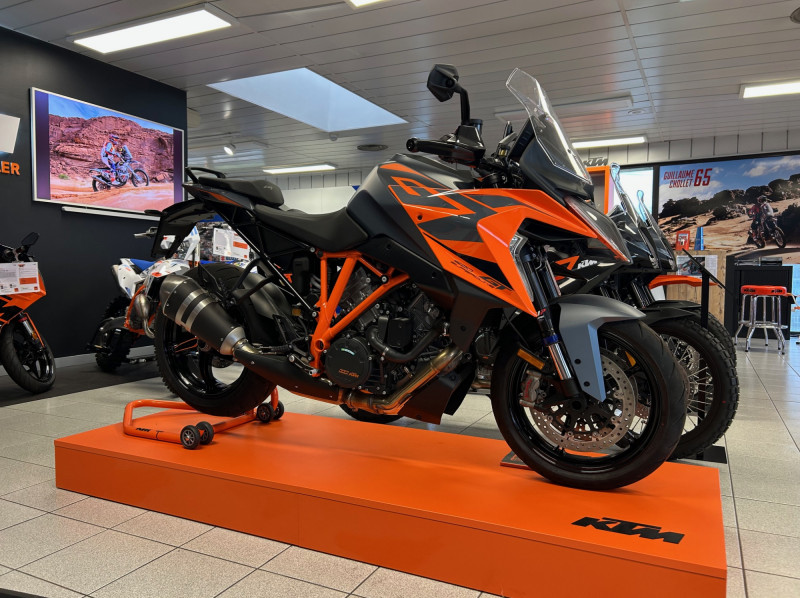 KTM 1290 SUPER DUKE GT 2024 TECH PACK | 200KMS | 269€/MOIS