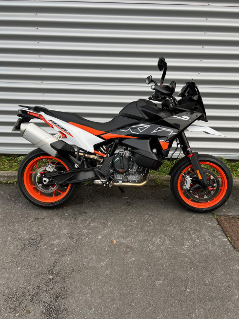 KTM 890 SMT