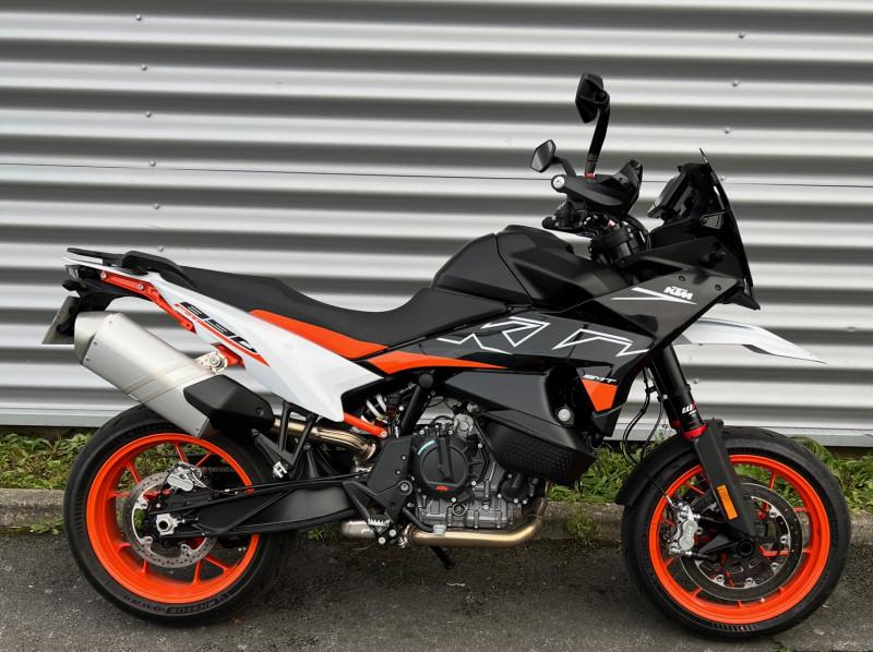 KTM 890 SMT