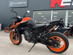 KTM 890 DUKE