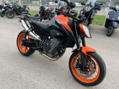 KTM 890 DUKE