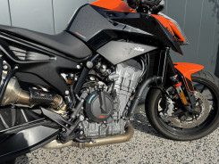 KTM 890 DUKE 2021