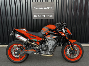 KTM 890 DUKE GP TECH PACK