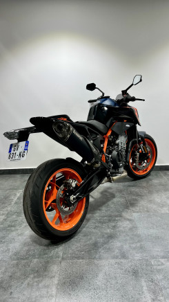 KTM 890 DUKE R