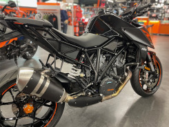 KTM 1290 SUPER DUKE R