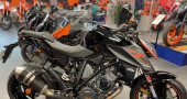 KTM 1290 SUPER DUKE R