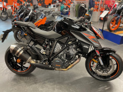 KTM 1290 SUPER DUKE R