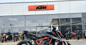 KTM 1290 SUPER DUKE R