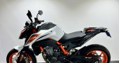 KTM 890 DUKE R