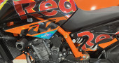 KTM 890 DUKE R