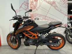 KTM 125 DUKE ABS - GARANTIE 12 MOIS - 75€/MOIS