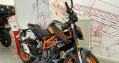 KTM 125 DUKE ABS - GARANTIE 12 MOIS - 75€/MOIS