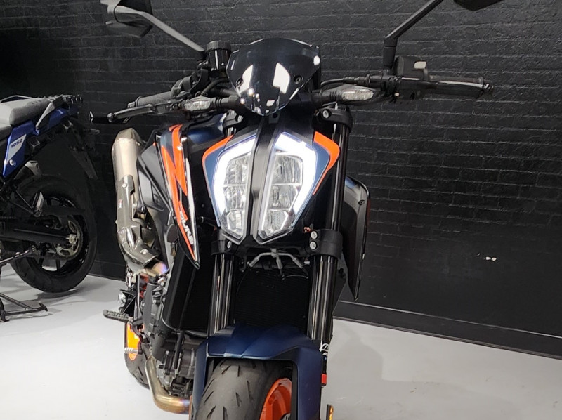 KTM 890 DUKE R
