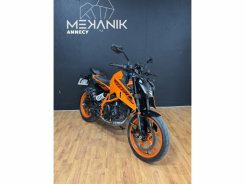 KTM 390 Duke