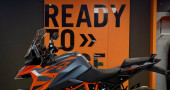 KTM 1290 SUPER DUKE GT TECH PACK