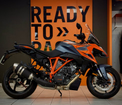 KTM 1290 SUPER DUKE GT TECH PACK
