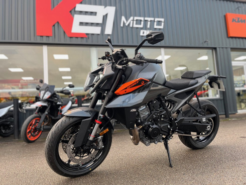 KTM 990 DUKE