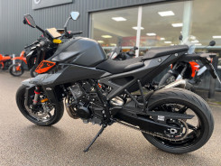 KTM 990 DUKE