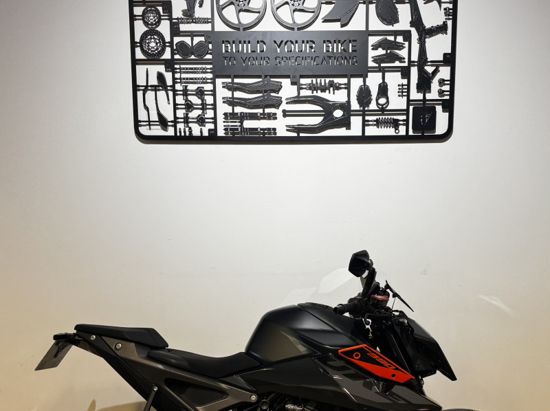 KTM 990 DUKE