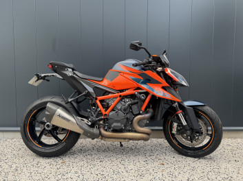 KTM 1290 SUPER DUKE R 2020