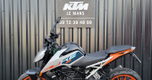 KTM 125 DUKE   1ERE MAIN  SEULEMENT 2900 KILOMETRES