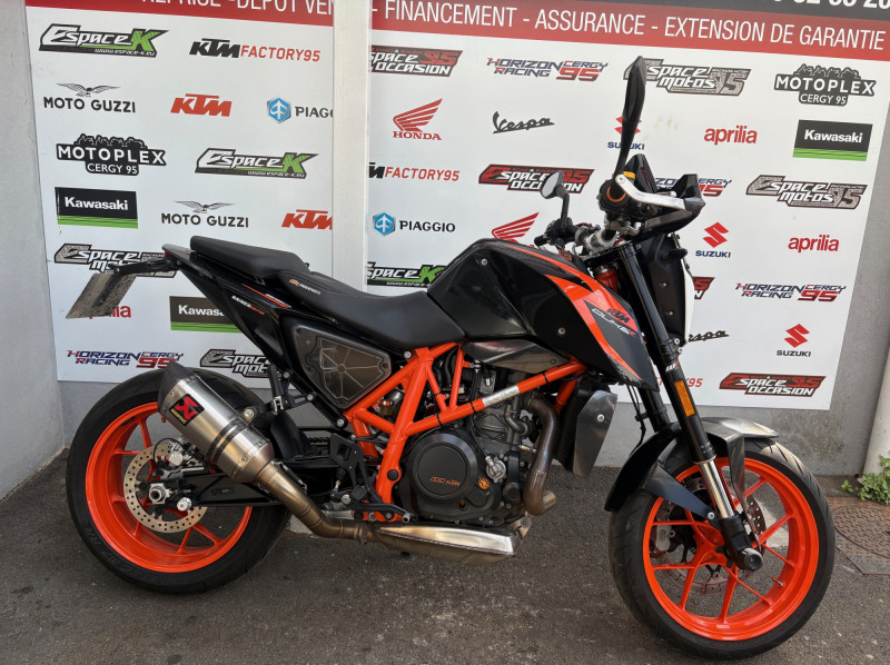 KTM 690 DUKE R