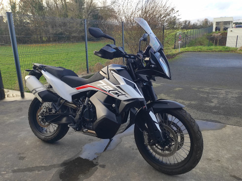 KTM 790 ADVENTURE LIVRAISON OFFERTE
