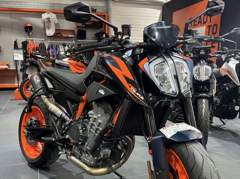 KTM 890 DUKE R