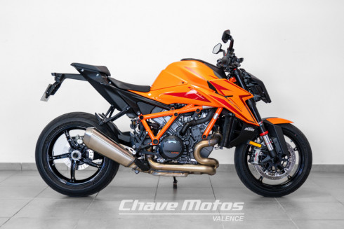 KTM - 1390 SUPER DUKE R