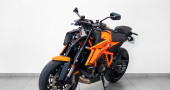KTM - 1390 SUPER DUKE R