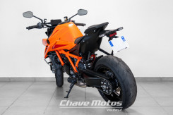 KTM - 1390 SUPER DUKE R