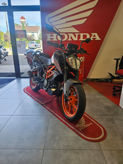 DUKE 125