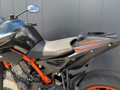 KTM 890 DUKE R 2022
