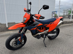 KTM 690 SMC R