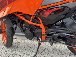 KTM 390 DUKE 2024