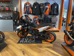 KTM 890 SMT