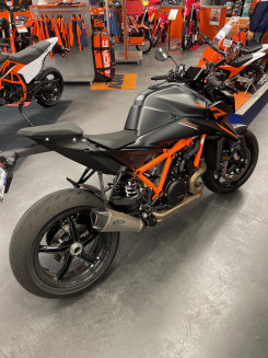 KTM 1390 SUPER DUKE R EVO