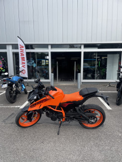KTM 390 DUKE