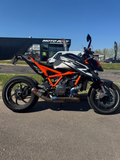 KTM 1290 SUPER DUKE RR