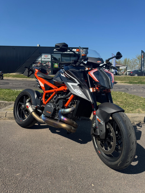 KTM 1290 SUPER DUKE RR
