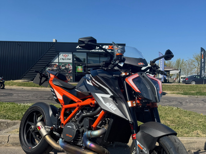 KTM 1290 SUPER DUKE RR