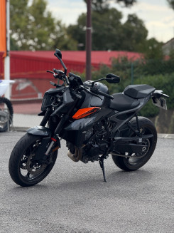 KTM 990 DUKE