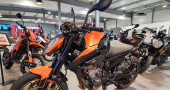 KTM 890 DUKE